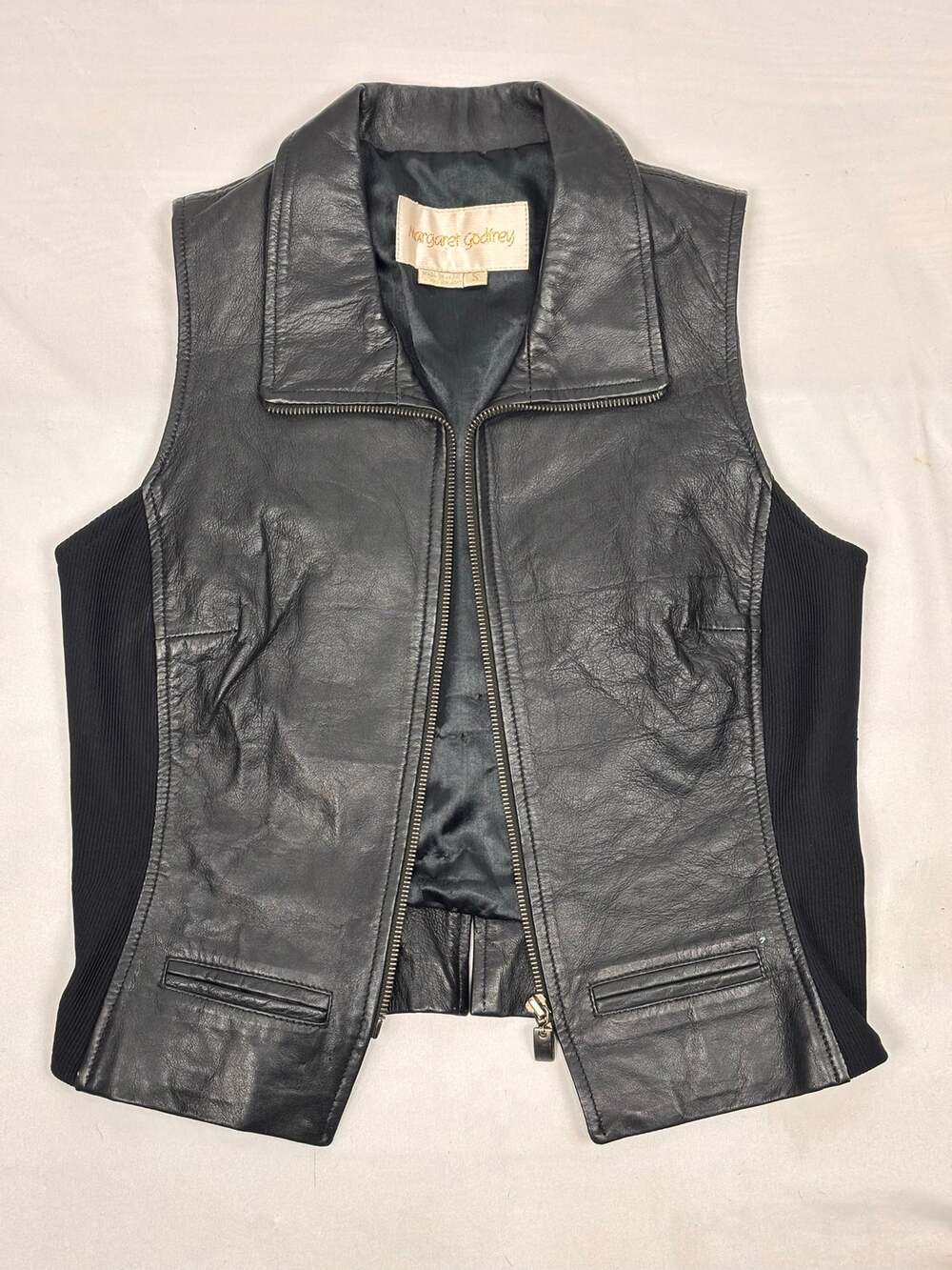 Vintage Margaret Godfrey Black Leather Vest Zip Front Ribbed Knit Trim Fitted S